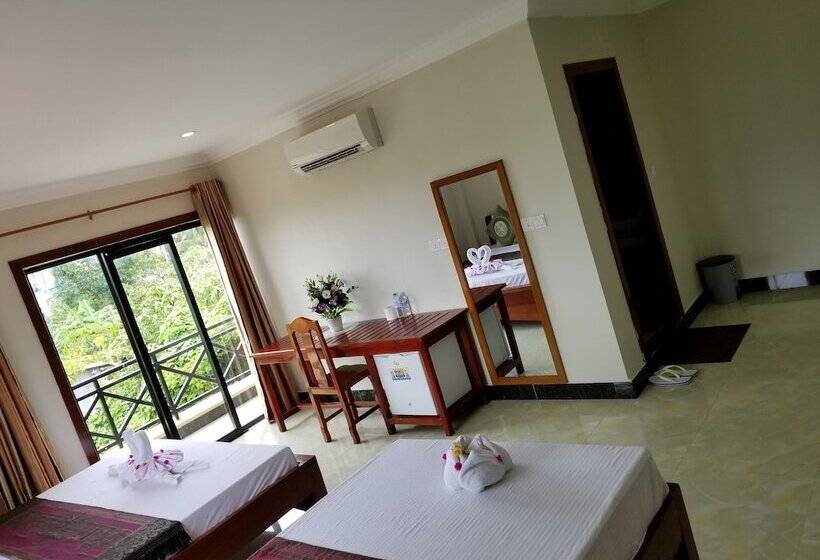 스탠다드 도시전망 룸, Blue Diamond Guest House   Hostel