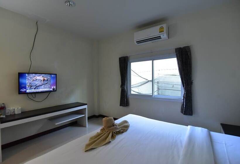 스탠다드 룸, Varin Beach Resort