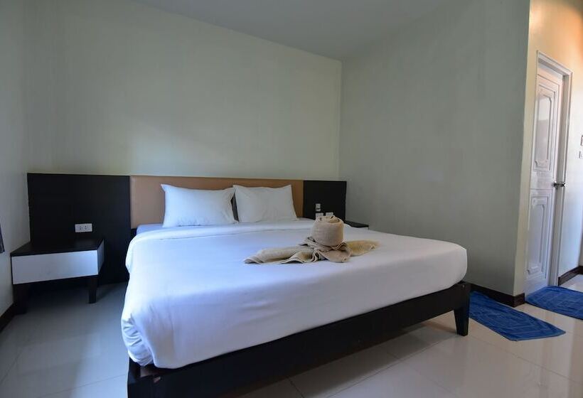 스탠다드 룸, Varin Beach Resort