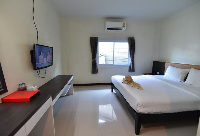 스탠다드 룸, Varin Beach Resort