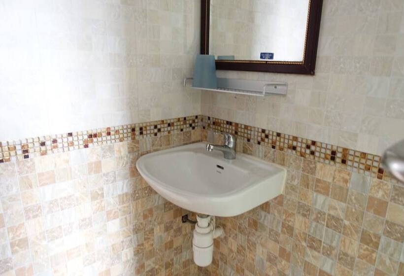 اتاق استاندارد سه نفره, Wing Sing Hong Guesthouse