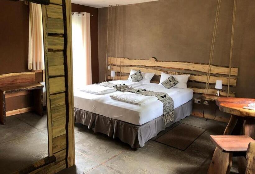 اتاق خانوادگی, Elementos Eco Lodge