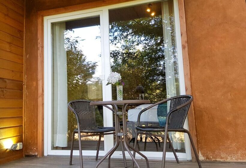 اتاق استاندارد با چشم‌انداز کوهستان, Elementos Eco Lodge