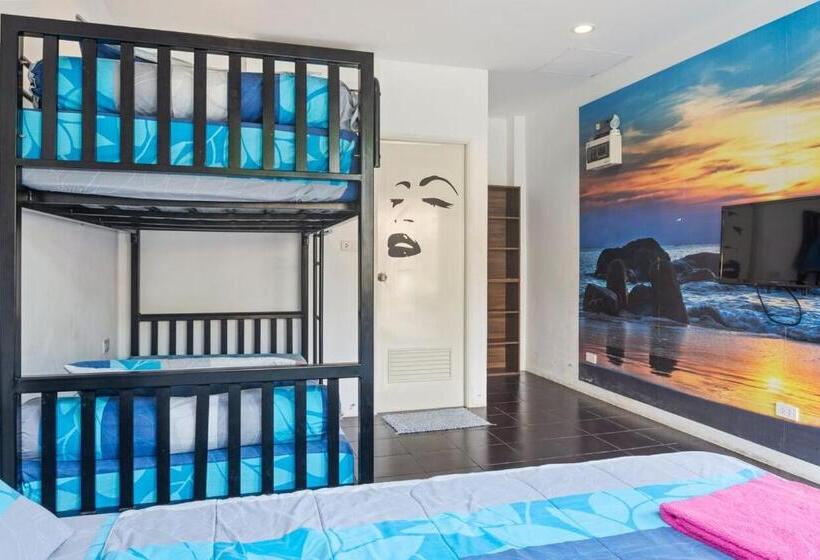 اتاق استاندارد سه نفره, Samui Backpacker