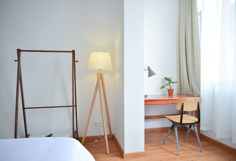 スーペリアールーム, Yo Yo House