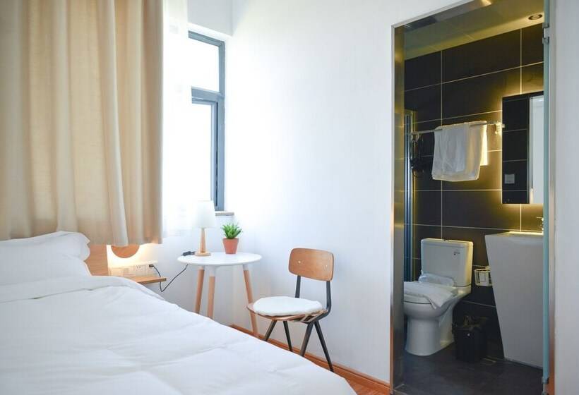 コンフォートシングルルーム, Yo Yo House