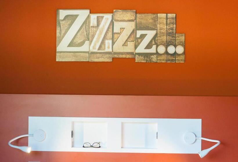 חדר סטנדרט לשלושה, Ibis Budget Châteauthierry