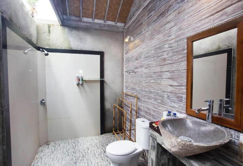 スタンダードルーム, The Syron Huts Lembongan