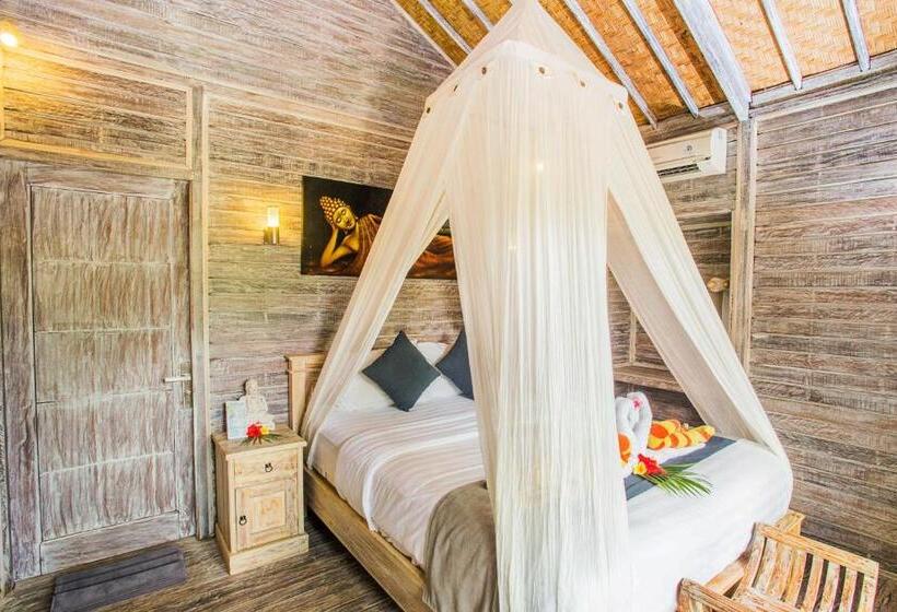 スタンダードルーム, The Syron Huts Lembongan