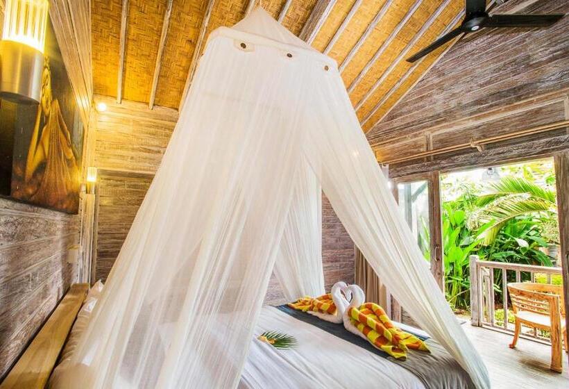 Номер Стандарт, The Syron Huts Lembongan