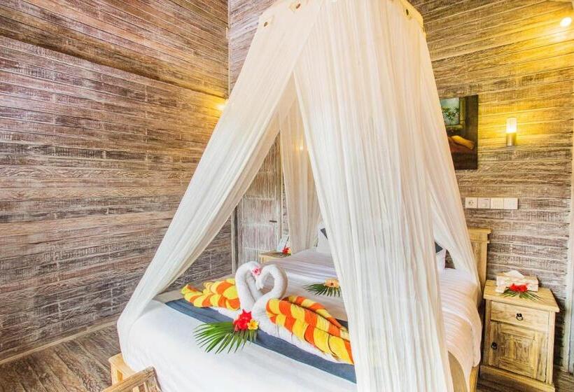 スタンダードルーム, The Syron Huts Lembongan