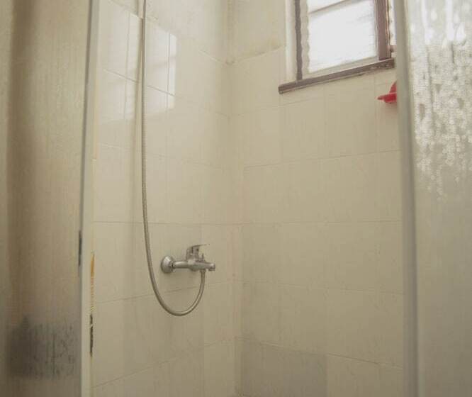 חדר קלאסי לשלושה, Italian House Simeon