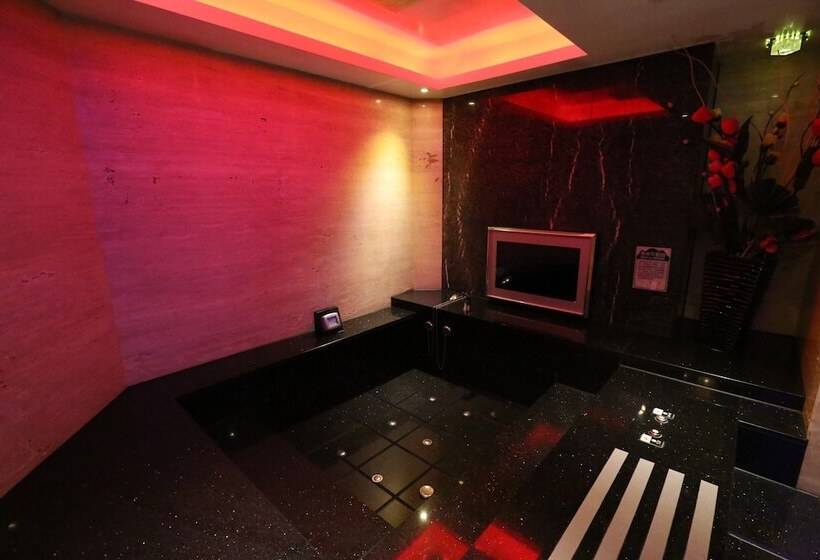 اتاق لوکس, Yosemite Motel Taiyuan Branch