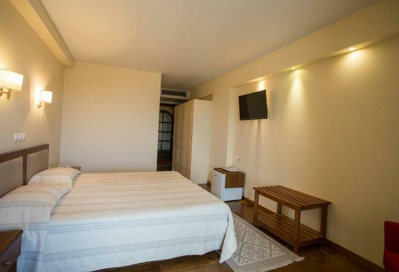 スーペリアールーム, Ellinon Thea Arachova