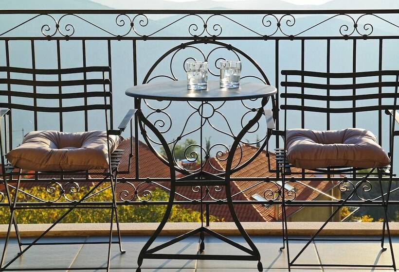 スーペリアールーム, Ellinon Thea Arachova