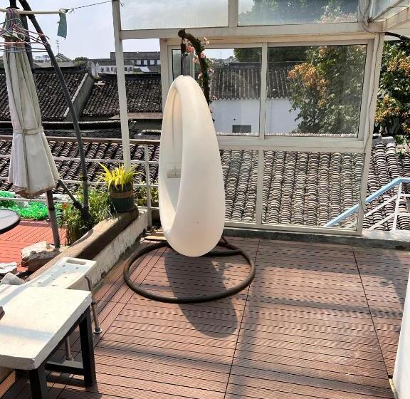 חדר סופריור עם מיטת קינג, Begonia Flowers Guesthouse