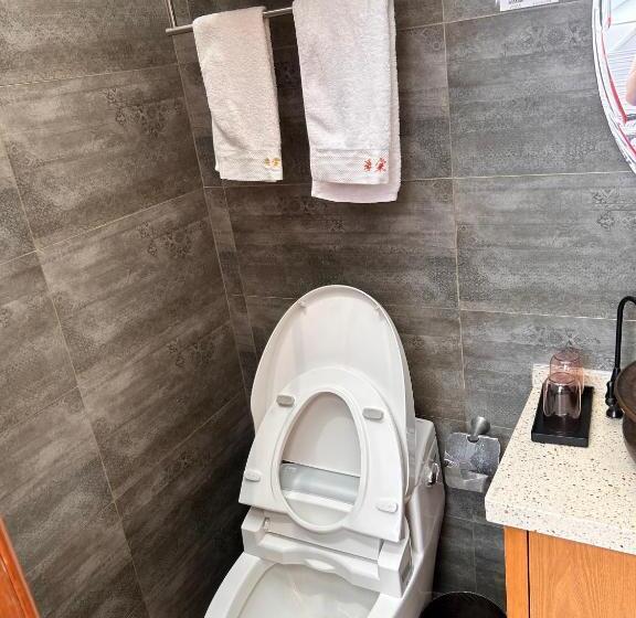 חדר סופריור עם מיטת קינג, Begonia Flowers Guesthouse