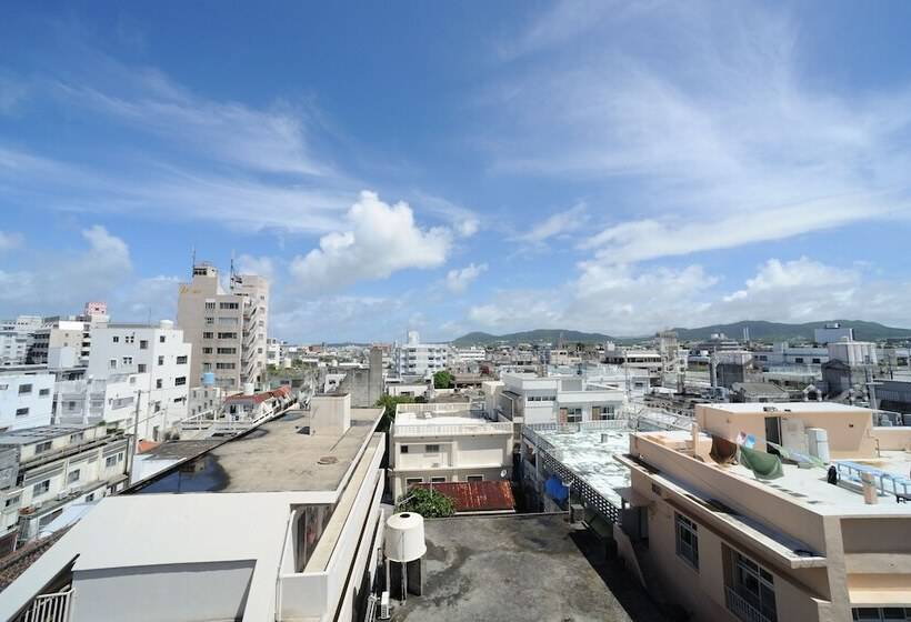 Номер Стандарт Трехместный, The Breakfast Hotel Marche Ishigaki Island