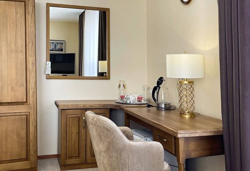 Студия Стандарт, Otel Ulan Ude