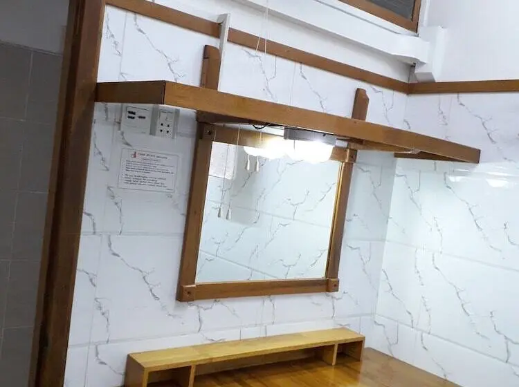 اتاق استاندارد یک تخته با سرویس بهداشتی مشترک, Chan Myae Guest House