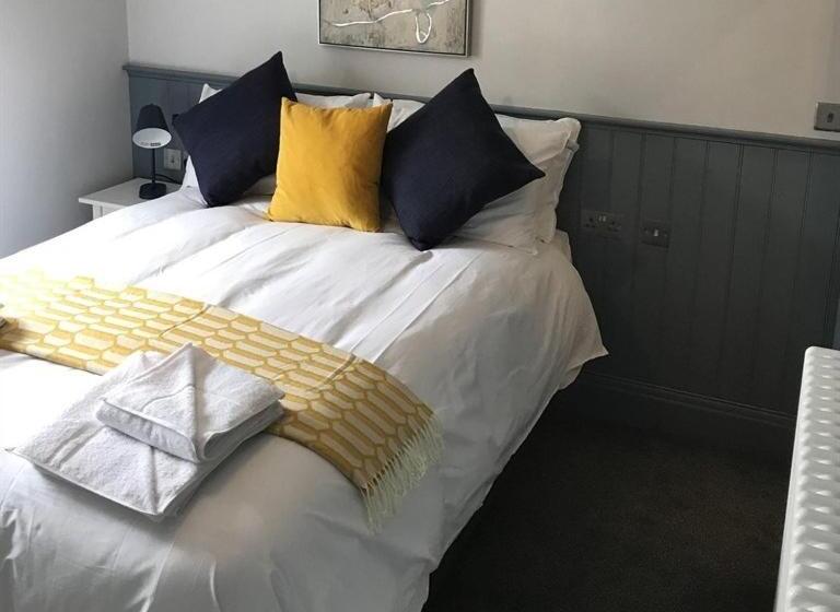 수피리어 룸, No.16