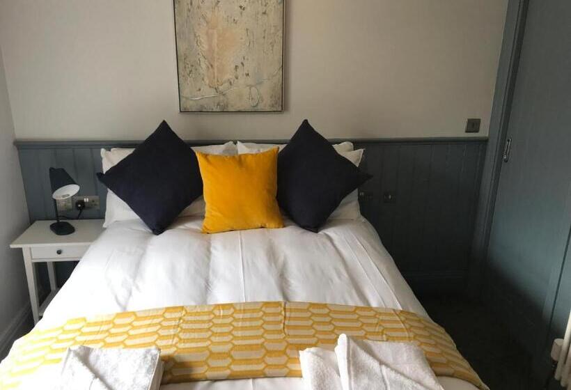 수피리어 룸, No.16