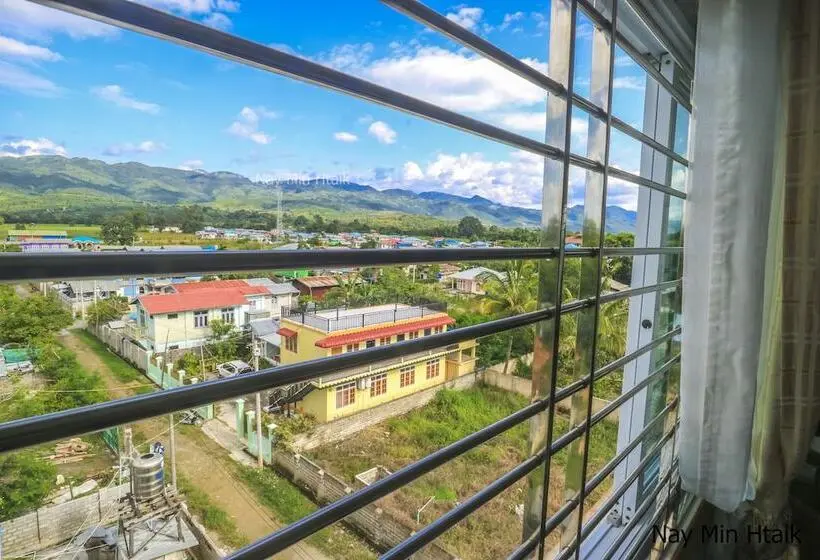 اتاق خانوادگی, Golden Gum Kino Hotel Nyaung Shwe