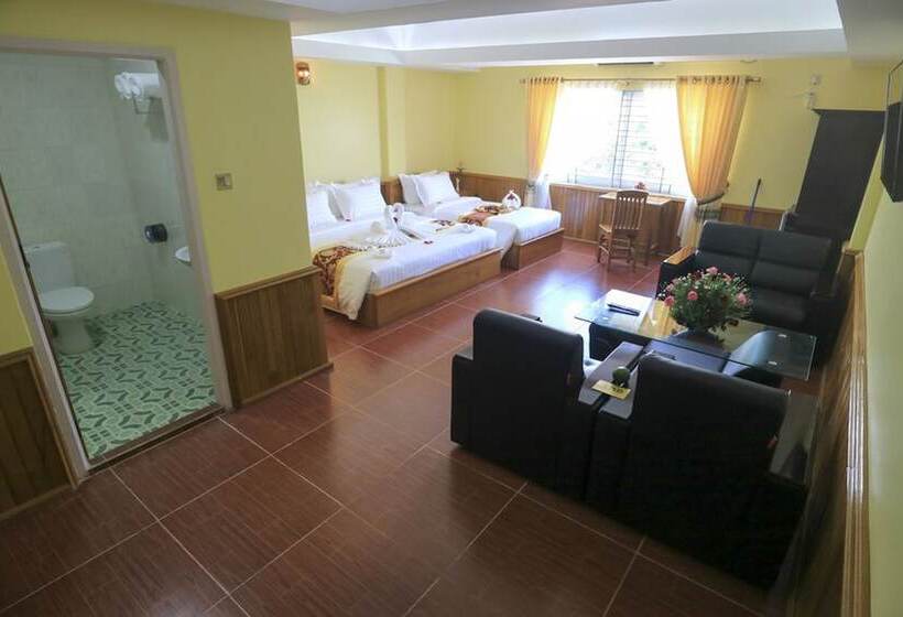 اتاق خانوادگی, Golden Gum Kino Hotel Nyaung Shwe