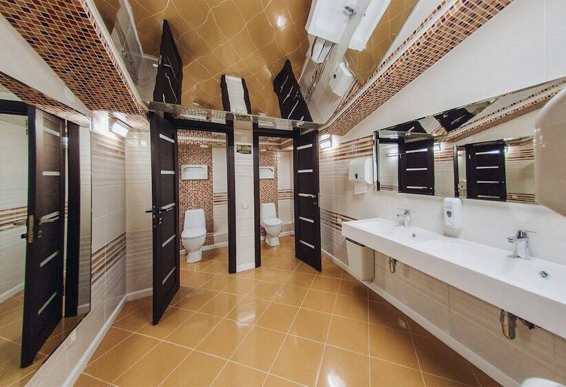 מיטה בחדר משותף, Victoria