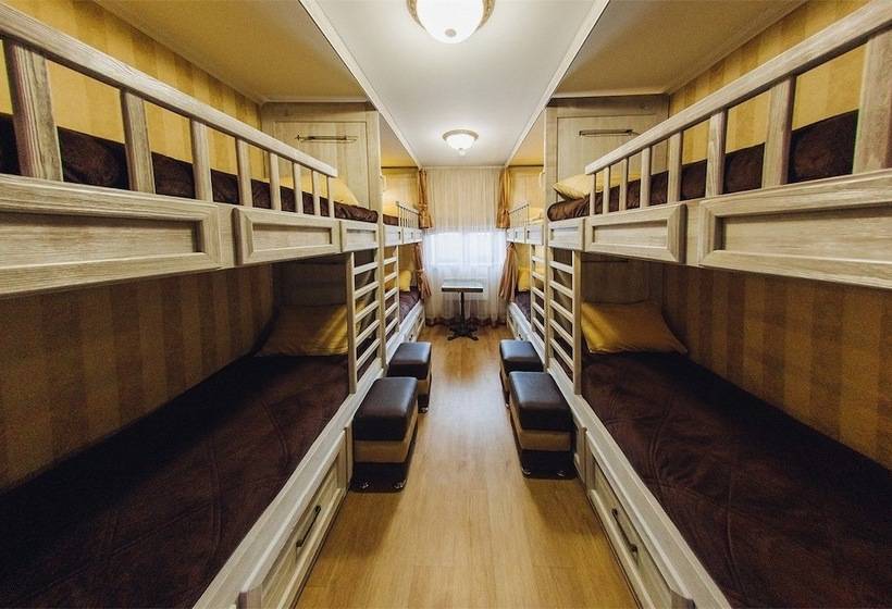 מיטה בחדר משותף, Victoria