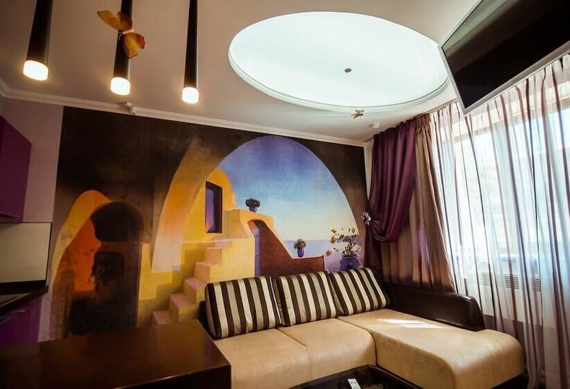 סוויטה, Victoria