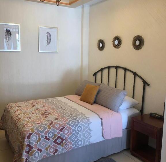 Номер Basic, Santa Paula