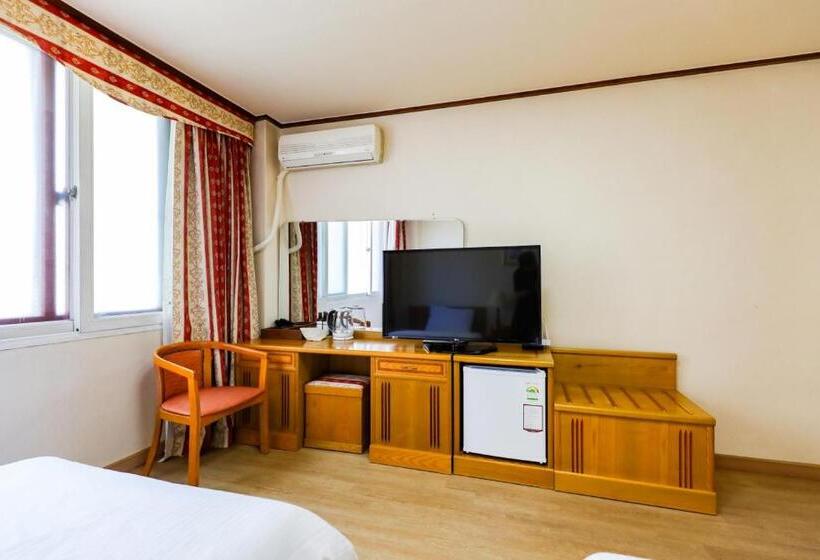 스탠다드 룸, Newvera