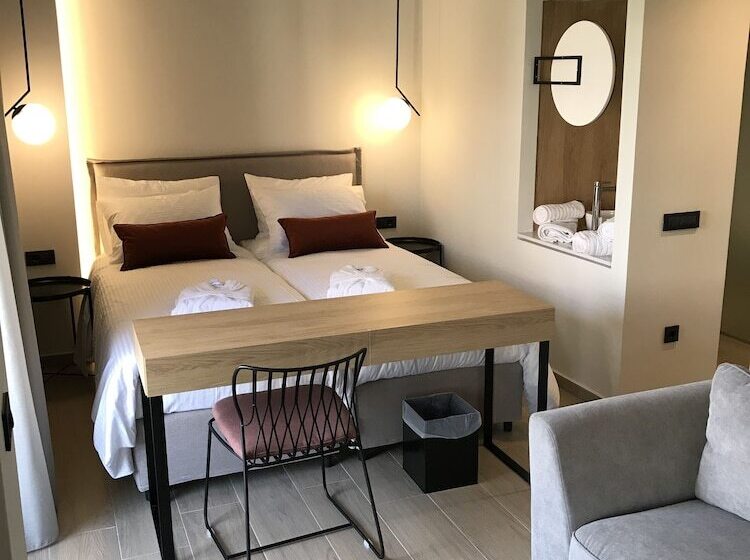 スーペリアースイート, The City Hotel & Suites