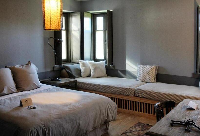 غرفة سوبيريور رباعية, Apeiros Chora Hotel, Zagori