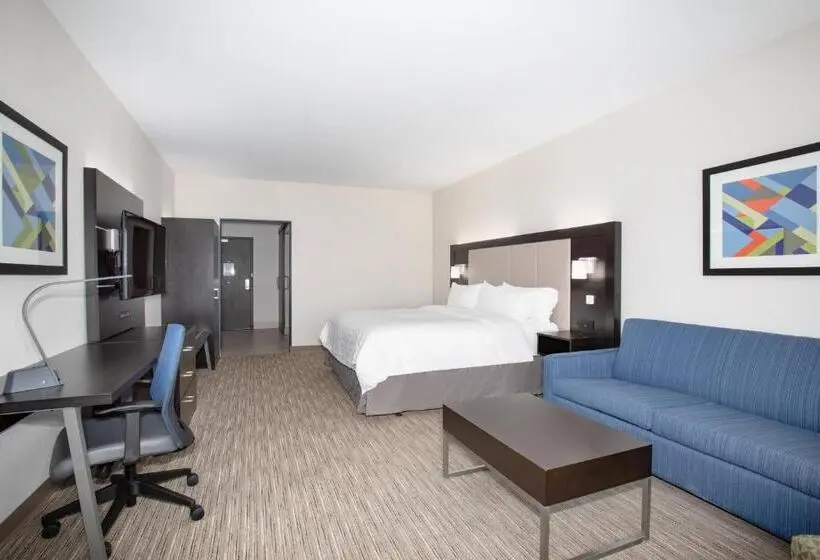 キングサイズベッドのスイートルーム, Holiday Inn Express & Suites   Ely, An Ihg