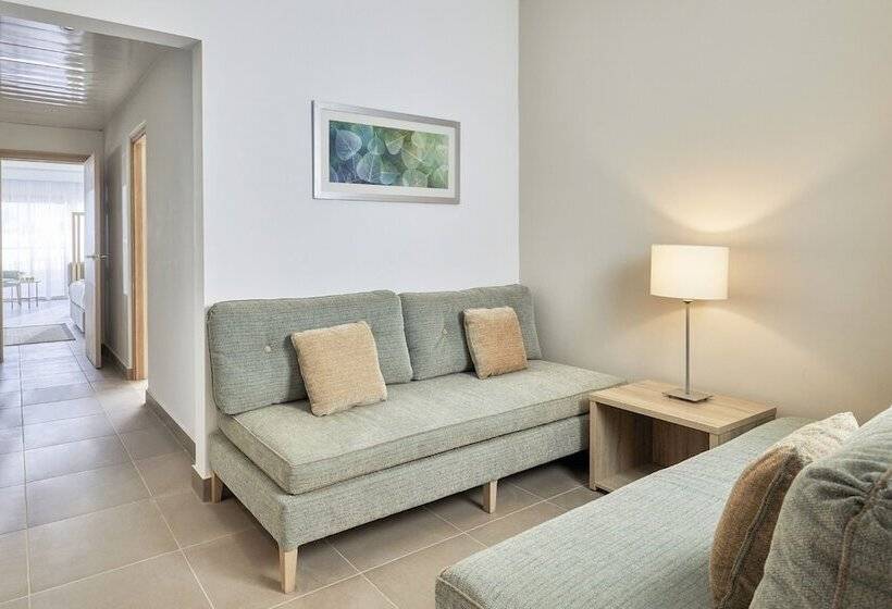 اتاق سوپریور با تخت دو نفره بزرگ, Jaz Elite Maraya Resort