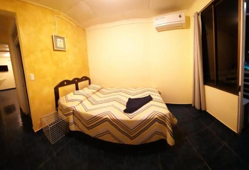 اتاق استاندارد با چشمانداز استخر, Mirasol