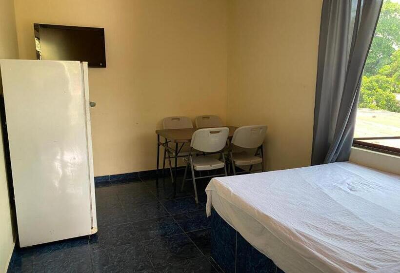 اتاق استاندارد با چشمانداز استخر, Mirasol