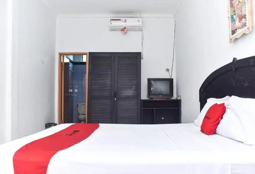 デラックスルーム, Reddoorz Plus @ Tirta Kencana