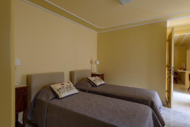 غرفة ديلوكس, Reddoorz Plus @ Tirta Kencana