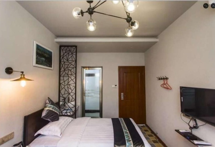 اتاق استاندارد, Xinjian Inn