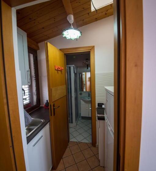 Студио Стандарт с Балконом, A Cumerdia Casa Vacanze