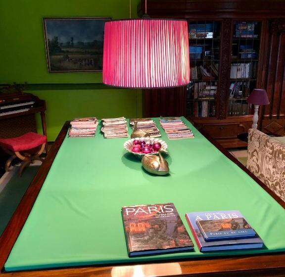 在一层的小型套房, Manoir Des Cavaliers Bnb