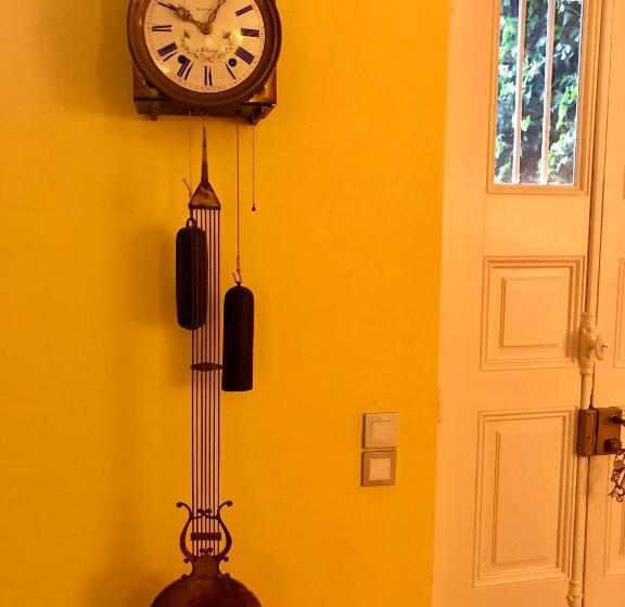 在一层的小型套房, Manoir Des Cavaliers Bnb