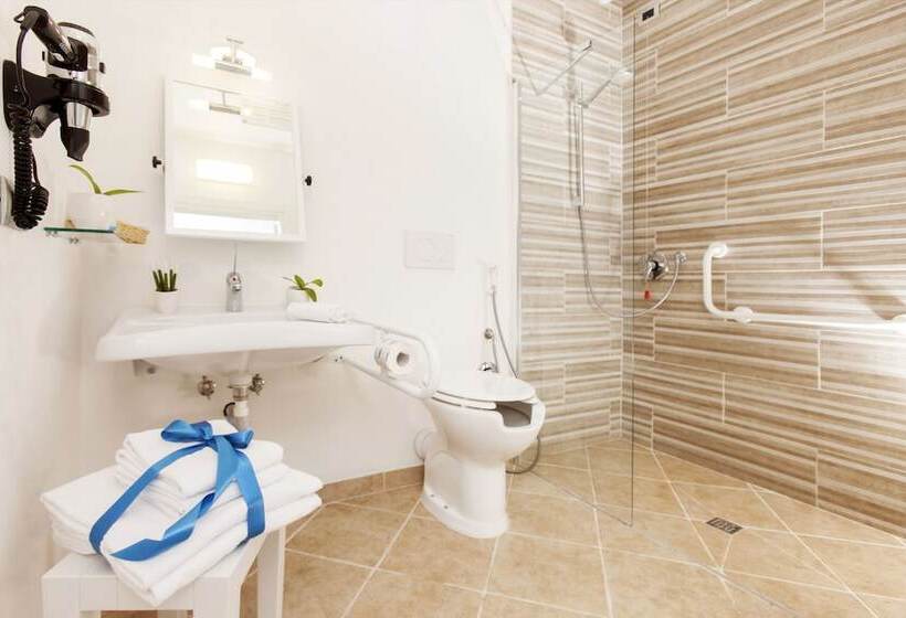 小型套房带阳台, Bike & Boat Argentario