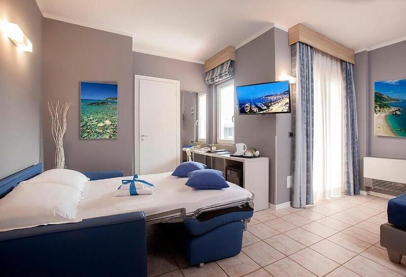 جناح جونيور مزوَّد بشرفة, Bike & Boat Argentario