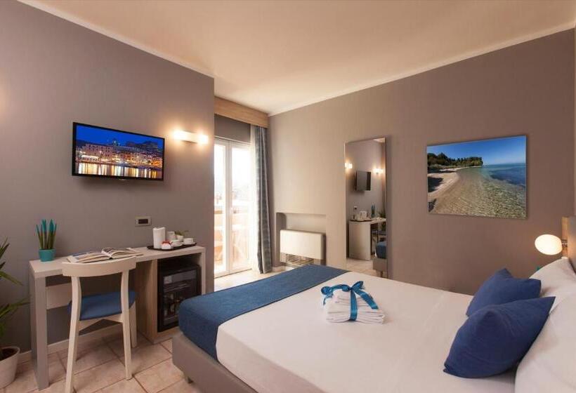 Classic room with balcony, Bike & Boat Argentario