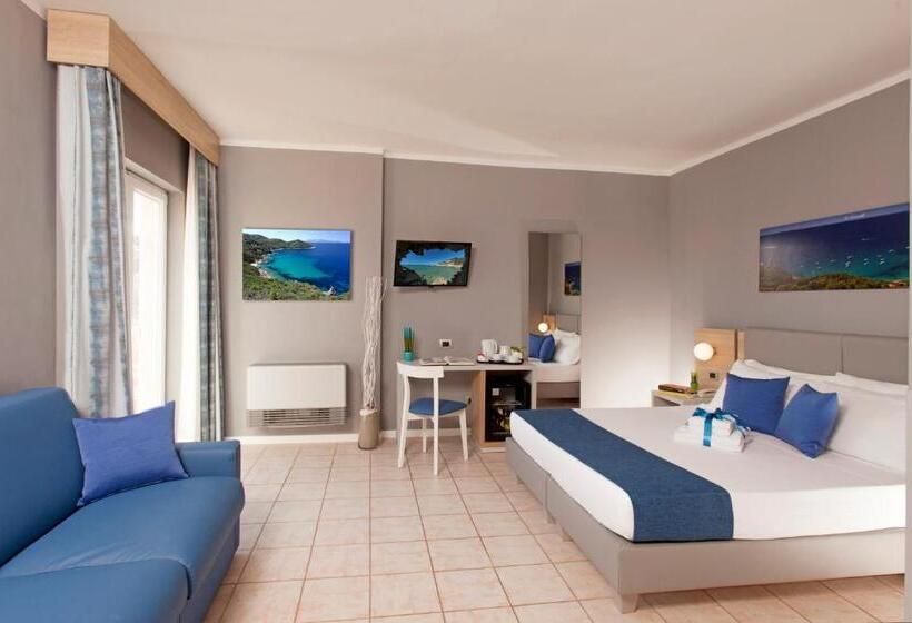 جناح جونيور مطلّ علي البحر, Bike & Boat Argentario