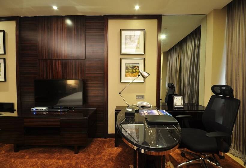 جناح إدارى, Country Garden Phoenix Hotel Beiliu